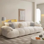 كنب مودرن مخمل ابيض من تصميم بسيط وناعم
