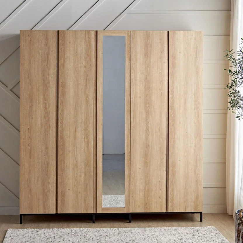 Five-door wooden wardrobe with durable glass خزانة ملابس خمسة أبواب خشبية مع زجاج متين